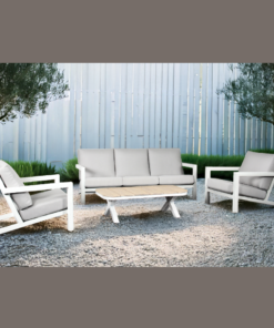 triple lounge setting outdoor